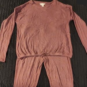 Pink Pajama Set with Soft Knit Fabric and Relaxed Fit